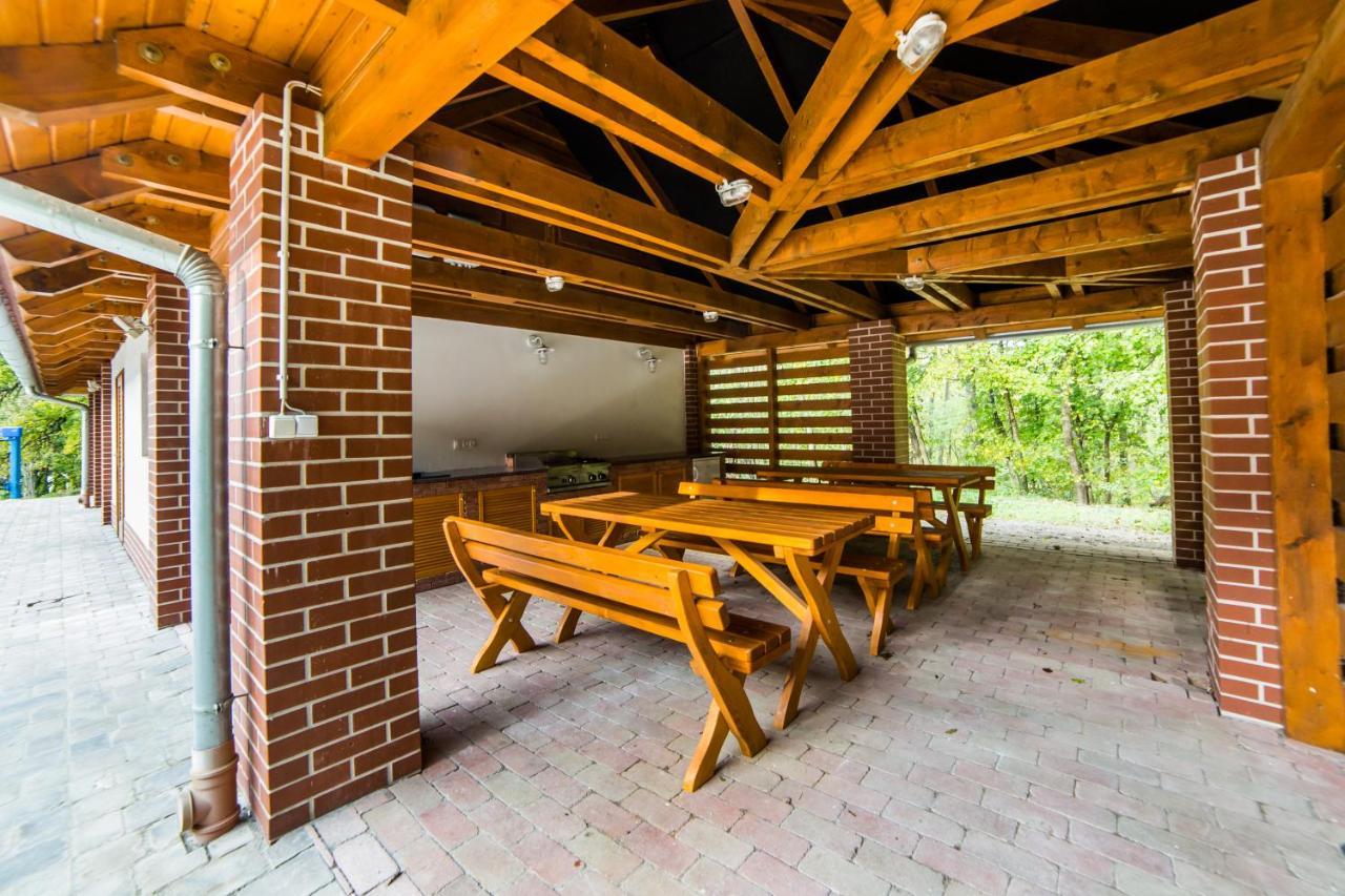 Hotel Haracsi Vendeghaz Zselickisfalud Exterior foto